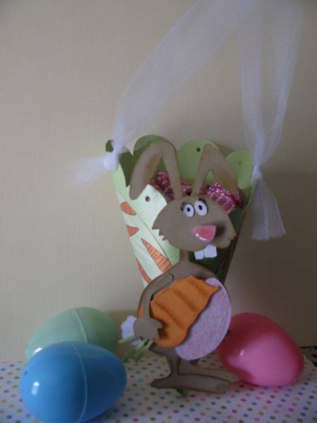 easter candy holder