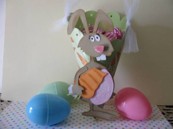 easter candy holder