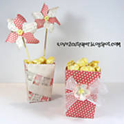 DSC01802_-_popcorn_box_-_pinwheel_-_pazzles_-_ilove2cutpaper.jpg