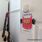 DSC06482_-_owl_-_ilove2cutpaper_-_pazzles_-_door_hanger.jpg