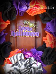 Halloween Wreath title