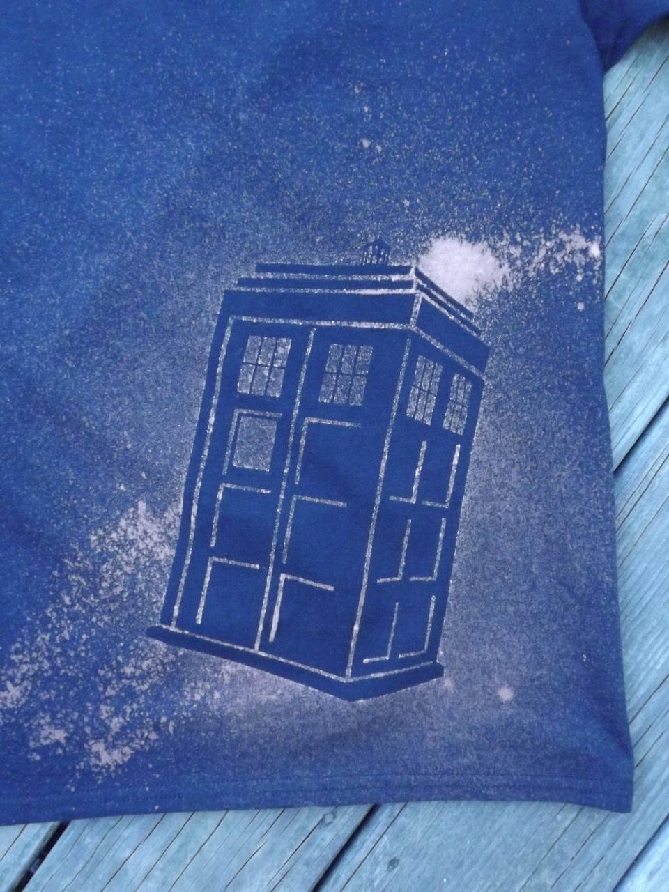 Tardis_shirt_2