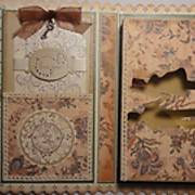 Interior_of_bookbound_gift_box_with_tag_2.jpg