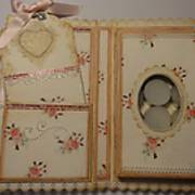 interior_of_bookbound_gift_box_1_with_tag.jpg