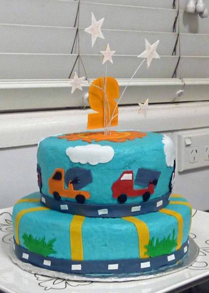 Ryder's Cake back view