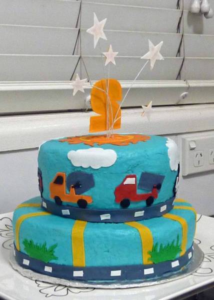 Ryder's Cake back view