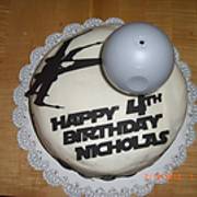 Nick_Death_Star_cake_top.JPG