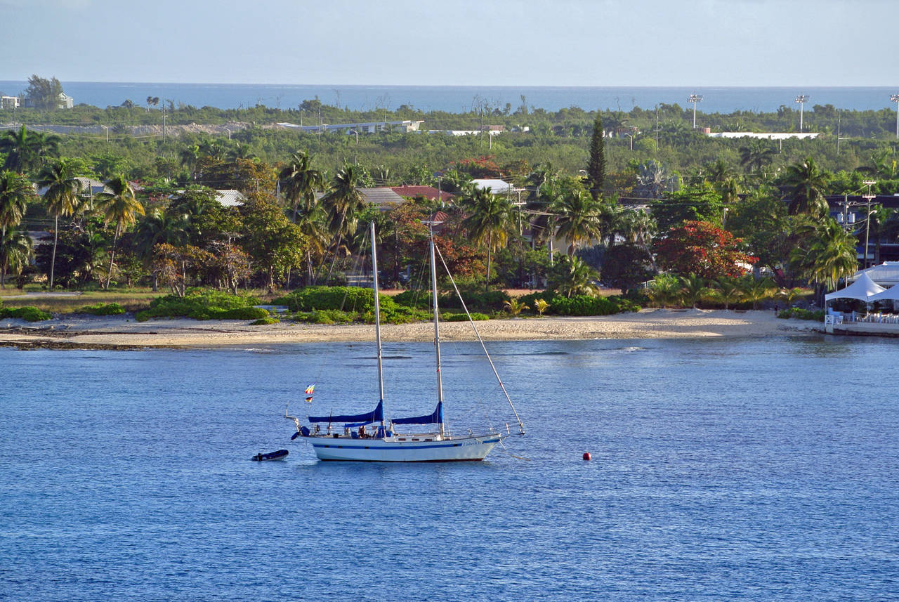 View of Grand Cayman from the Cruise Ship