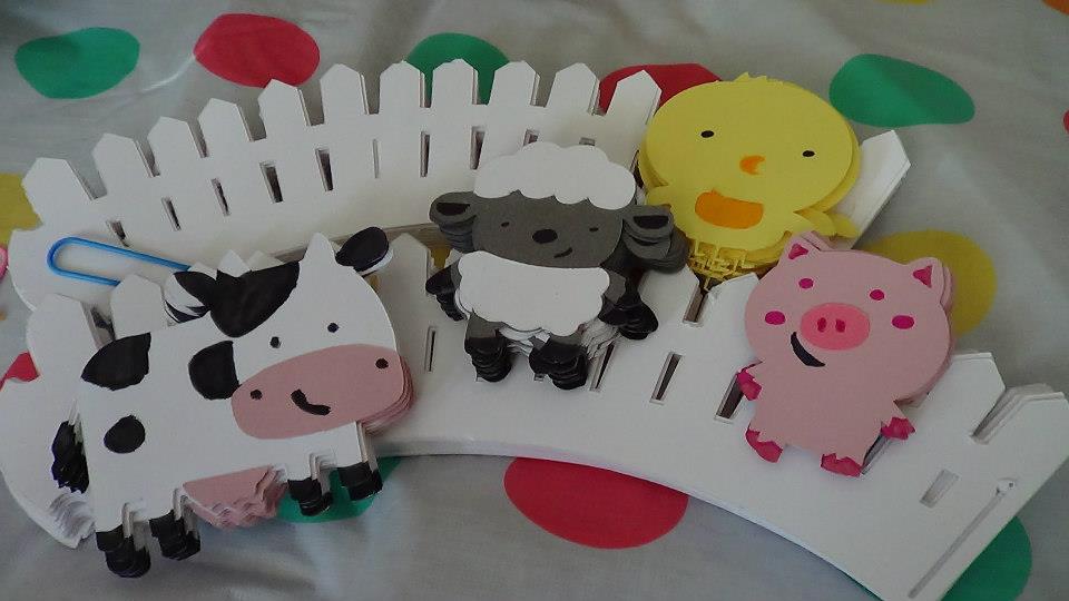 The finished project :) Farm Cupcake toppers!