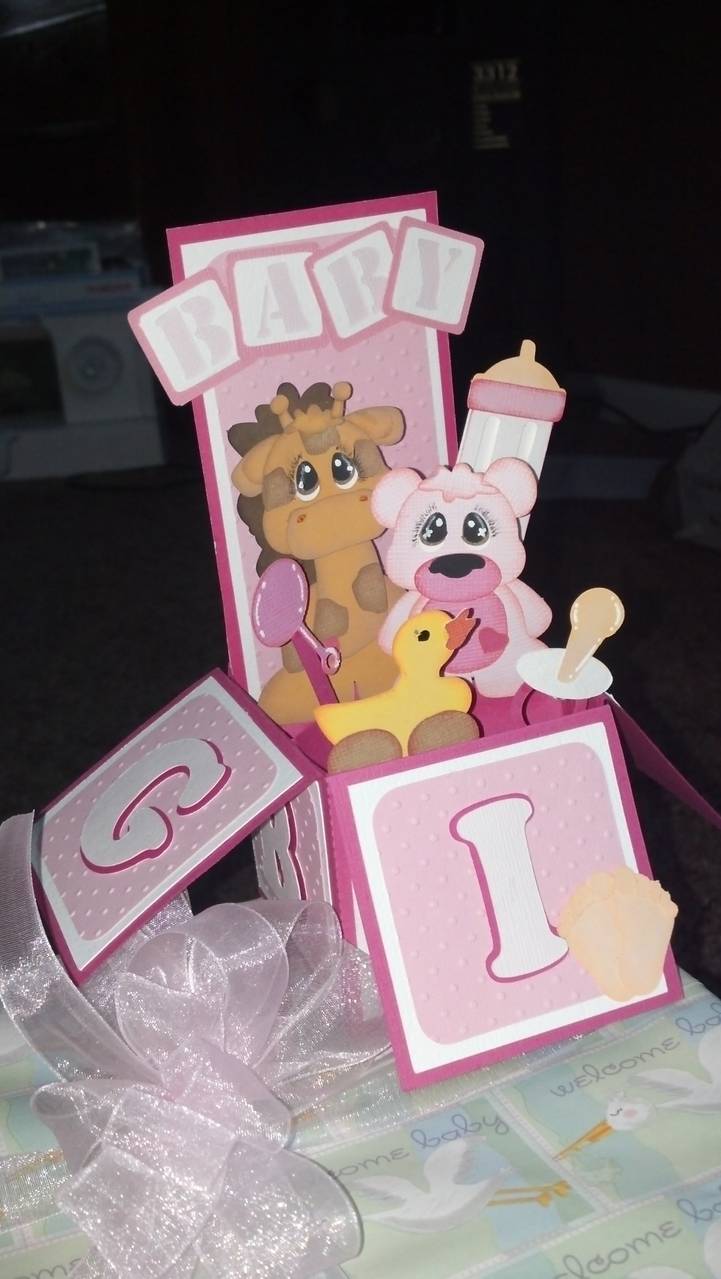 baby shower tag and box