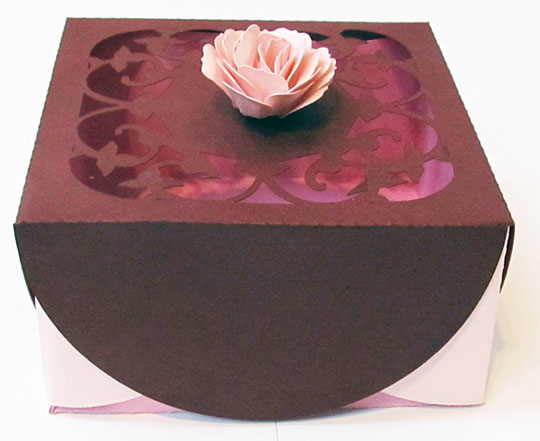 Gift Box with Scalloped Lid