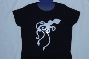 Bleach Resist T-shirt Tutorial