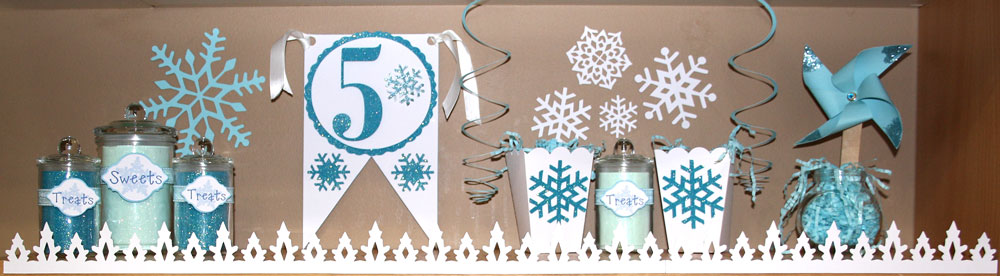 Frozen Theme Princess & Snowflake Party Favors 