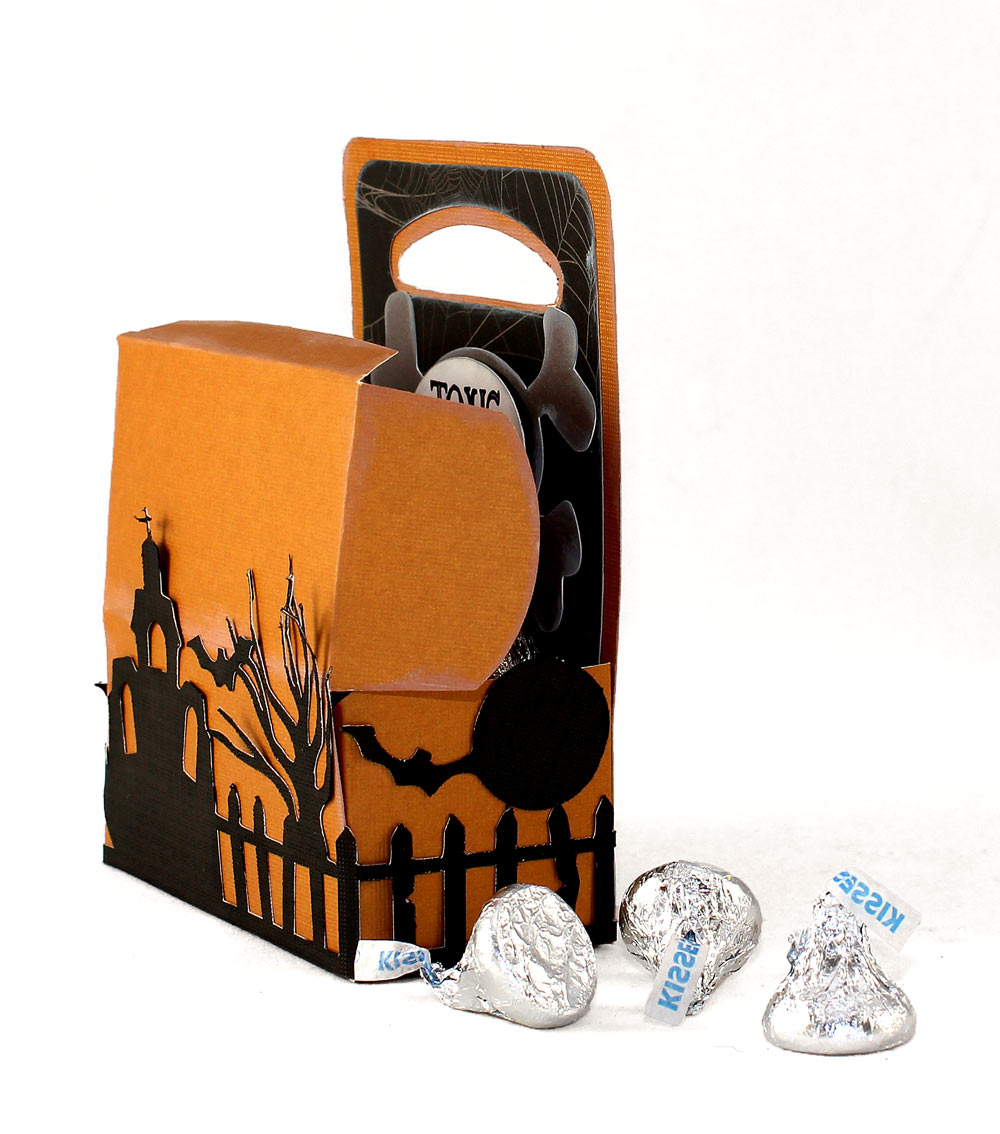 Halloween-Toxic-Treat-Box