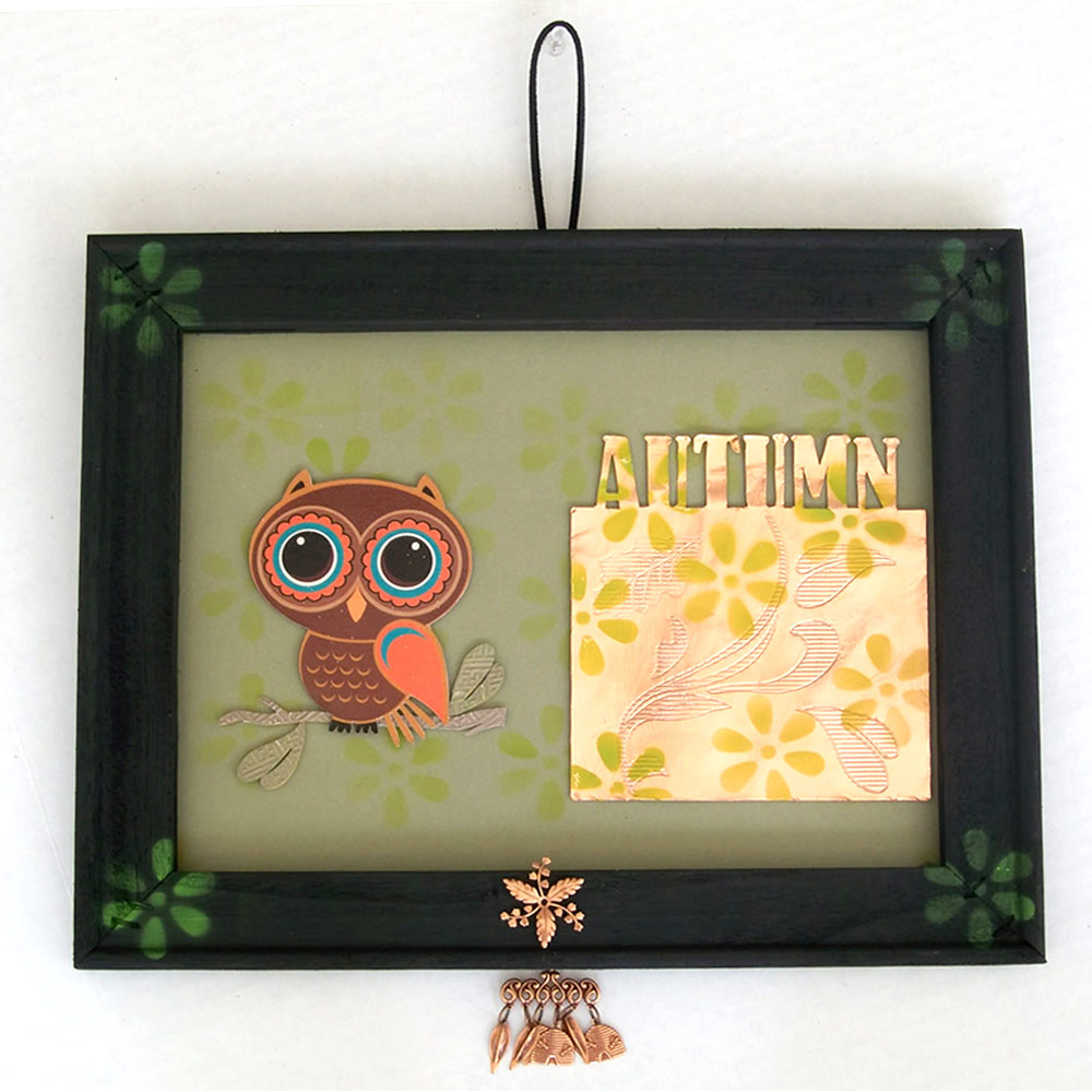 Autumn Wall Hanging with Miss Kate Cuttabales Owl and Pazzles Engraving Tooll