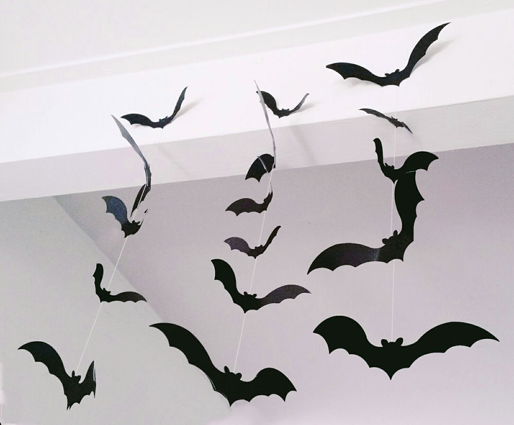 Hanging Bats Halloween Decoration