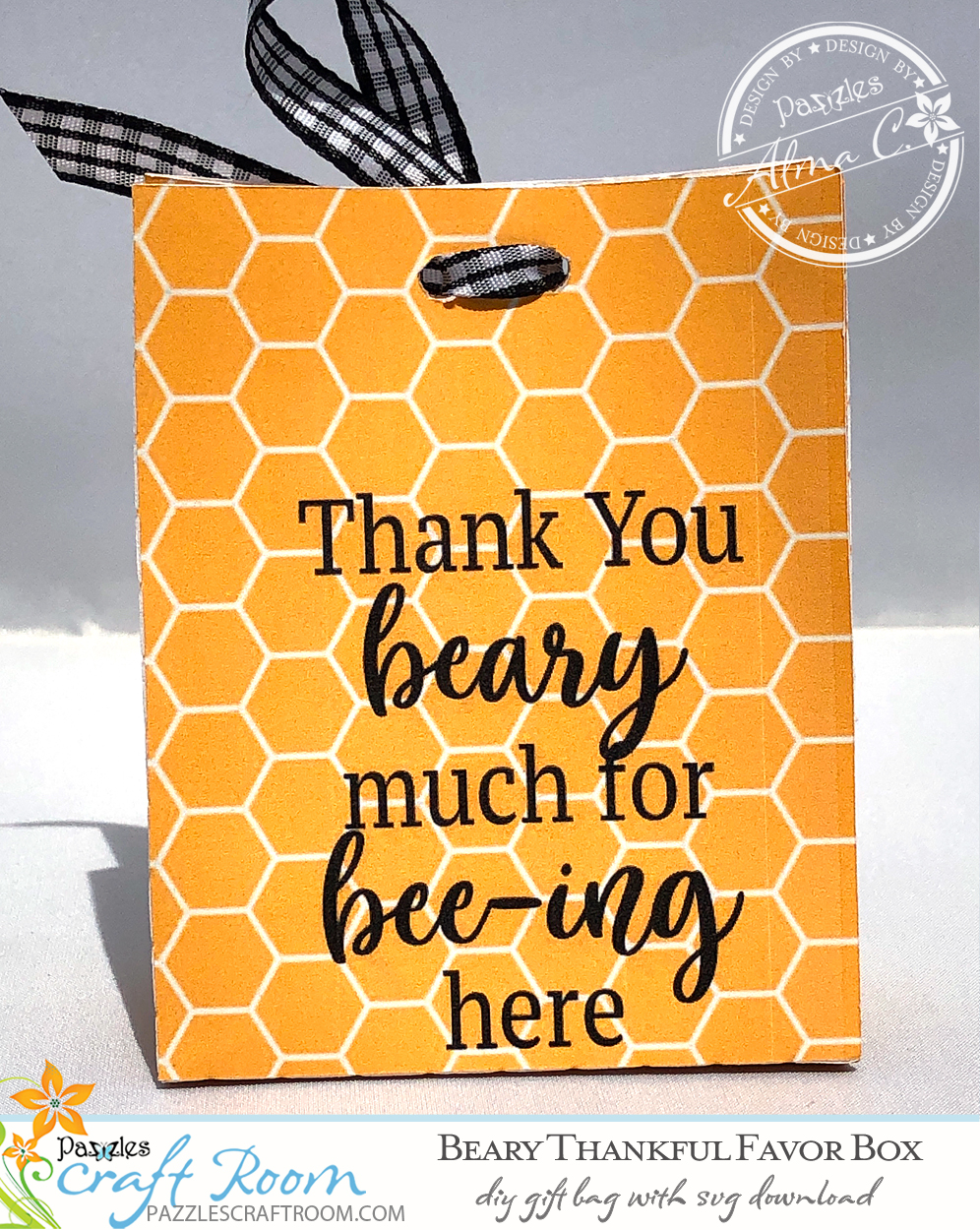 Pazzles DIY Beary Thankful Favor Box with instant SVG download. Compatible with all major electronic cutters including Pazzles Inspiration, Cricut, and Silhouette Cameo. Design by Alma Cervantes.