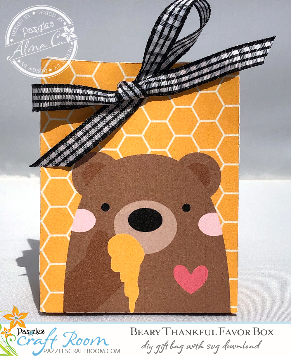 Pazzles DIY Beary Thankful Favor Box with instant SVG download. Compatible with all major electronic cutters including Pazzles Inspiration, Cricut, and Silhouette Cameo. Design by Alma Cervantes.