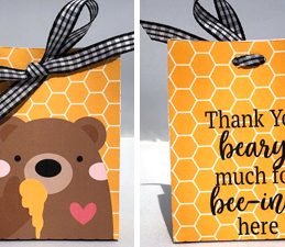 Pazzles DIY Beary Thankful Favor Box with instant SVG download. Compatible with all major electronic cutters including Pazzles Inspiration, Cricut, and Silhouette Cameo. Design by Alma Cervantes.