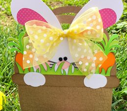 Pazzles DIY Bunny Basket Easter Bag with instant SVG download. Compatible with all major electronic cutters including Pazzles Inspiration, Cricut, and Silhouette Cameo. Design by Alma Cervantes.