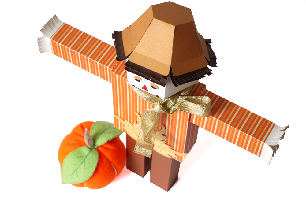 Dimensional Paper Scarecrow