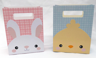 Pazzles DIY Classic Easy Easter Bags with instant SVG download. Compatible with all major electronic cutters including Pazzles Inspiration, Cricut, and Silhouette Cameo. Design by Alma Cervantes.