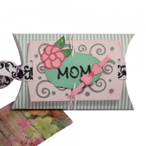 gift-card-pillow-box-sqr