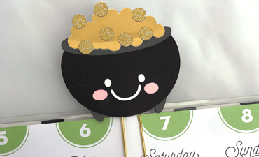 Pazzles DIY Pot of Gold Planner Clip with instant SVG download. Compatible with Pazzles Inspiration, Cricut, and Silhouette Cameo. Design by Alma Cervantes.