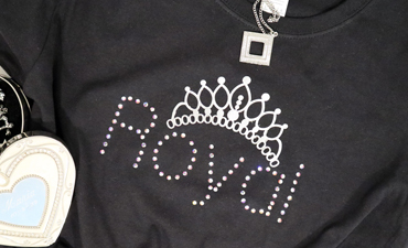 Pazzles DIY Royal Tee rhinestone shirt with instant SVG download. Compatible with all major electronic cutters including Pazzles Inspiration, Cricut, and Silhouette Cameo. Design by Monica Martinez.