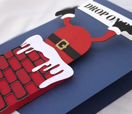 Pazzles DIY Stuck Santa Card with instant SVG download. Compatible with all major electronic cutters including Pazzles Inspiration, Cricut, and Silhouette Cameo. Design by Alma Cervantes.